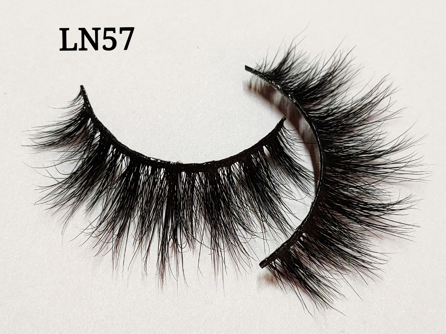 Genuine Mink Eyelashes | Luxury Natural Lashes | AcelifeBeauty