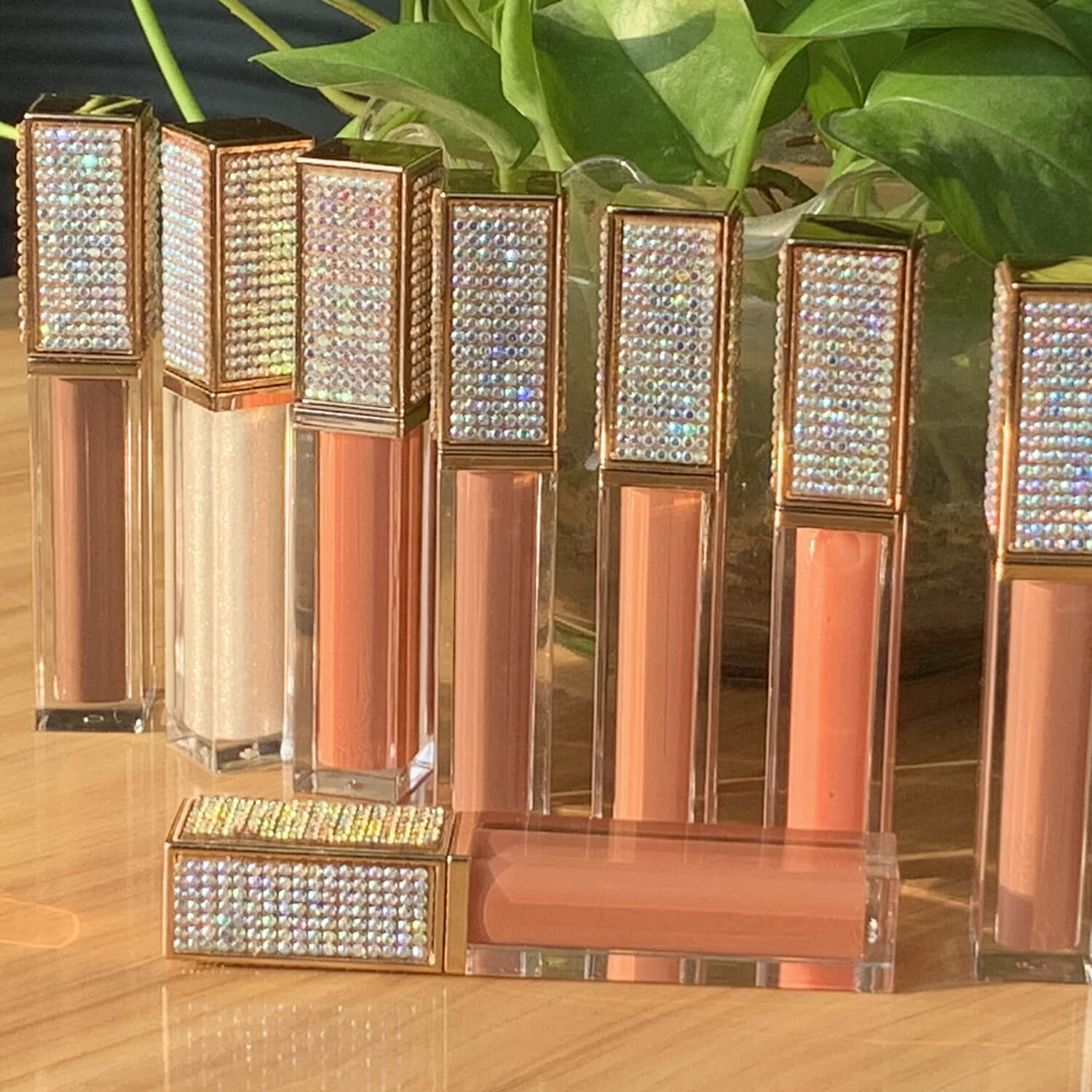 Long-wearing formula keeps your lips glossy for hours without constant reapplication thumbnail