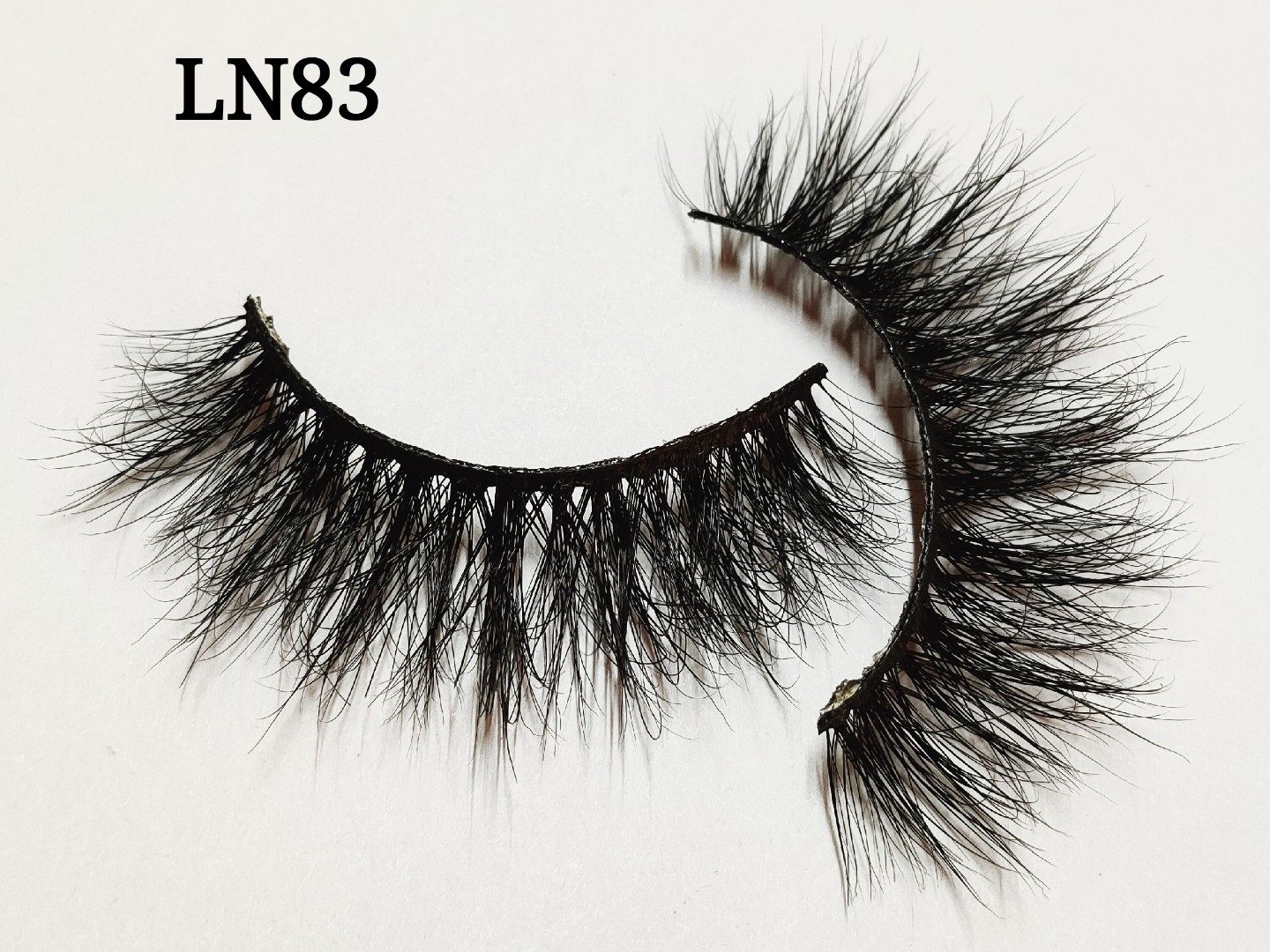 Genuine Mink Eyelashes | Luxury Natural Lashes | AcelifeBeauty thumbnail