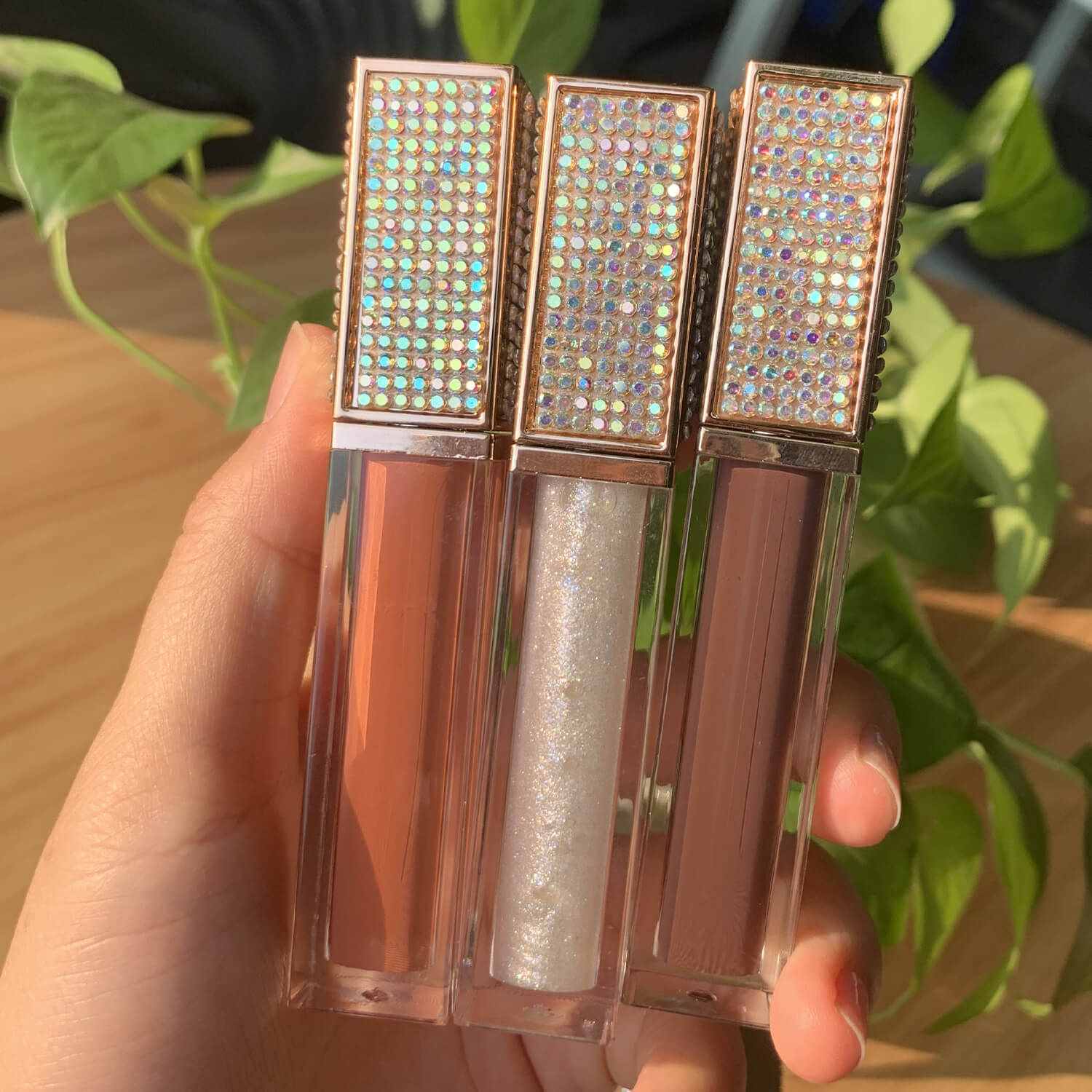 Long-wearing formula keeps your lips glossy for hours without constant reapplication thumbnail