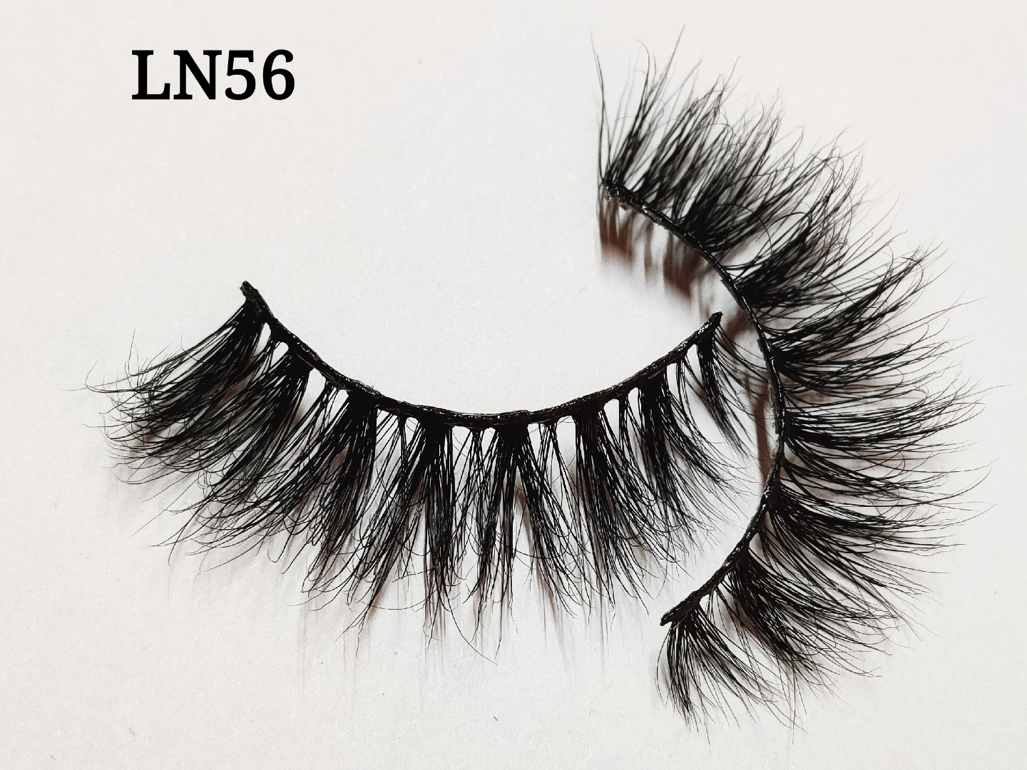 Genuine Mink Eyelashes | Luxury Natural Lashes | AcelifeBeauty thumbnail