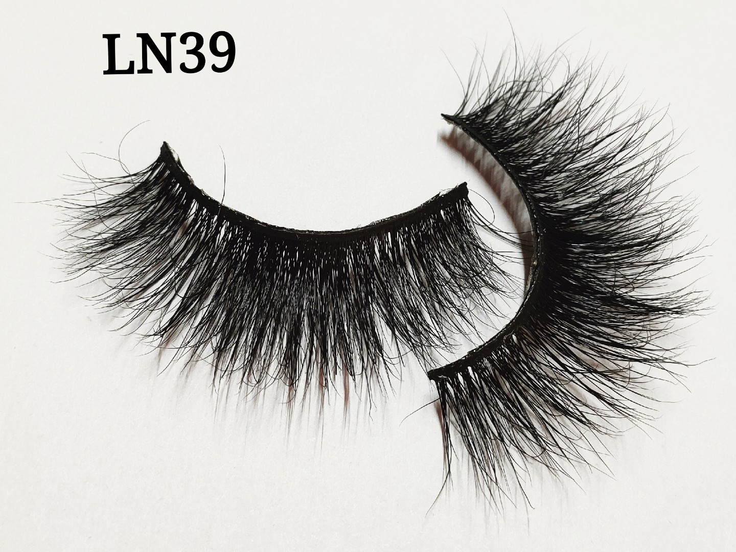 Effortless Beauty, Ethically Crafted – AcelifeBeauty Faux Mink Lashes thumbnail