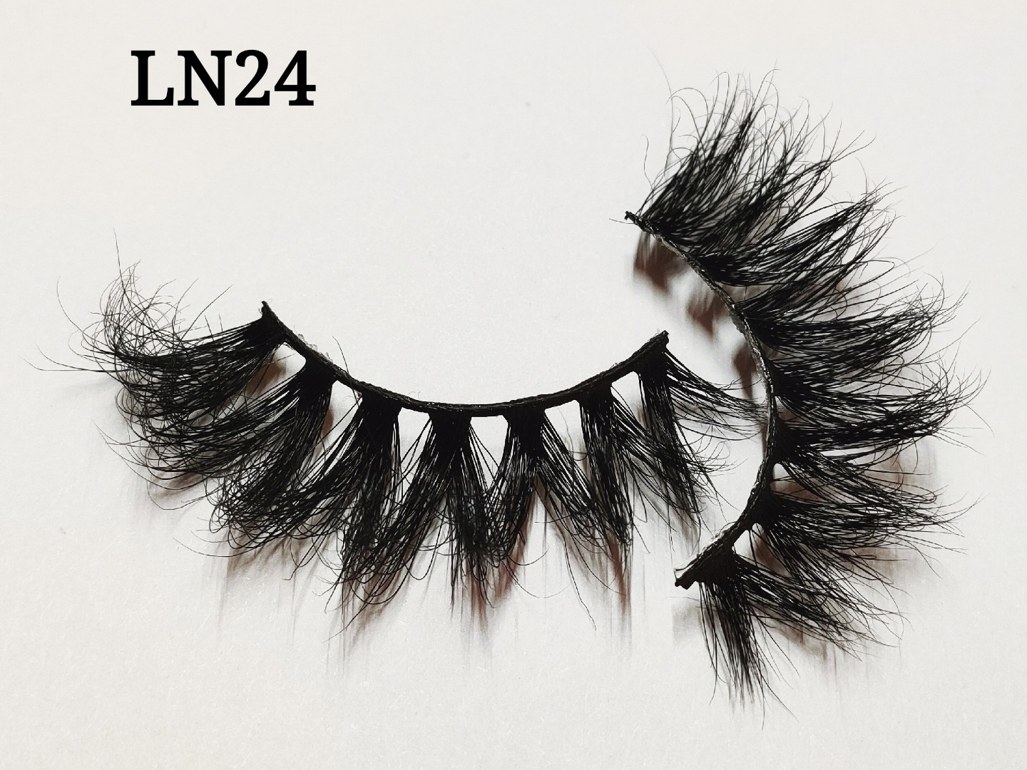 Effortless Beauty, Ethically Crafted – AcelifeBeauty Mink Lashes
