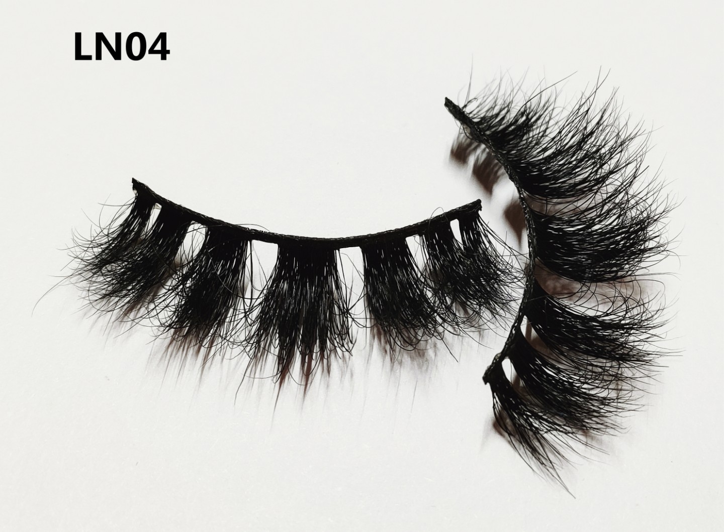 Wholesale & Retail Faux Mink Lashes – Lightweight, Natural Look | Private Label Customization thumbnail
