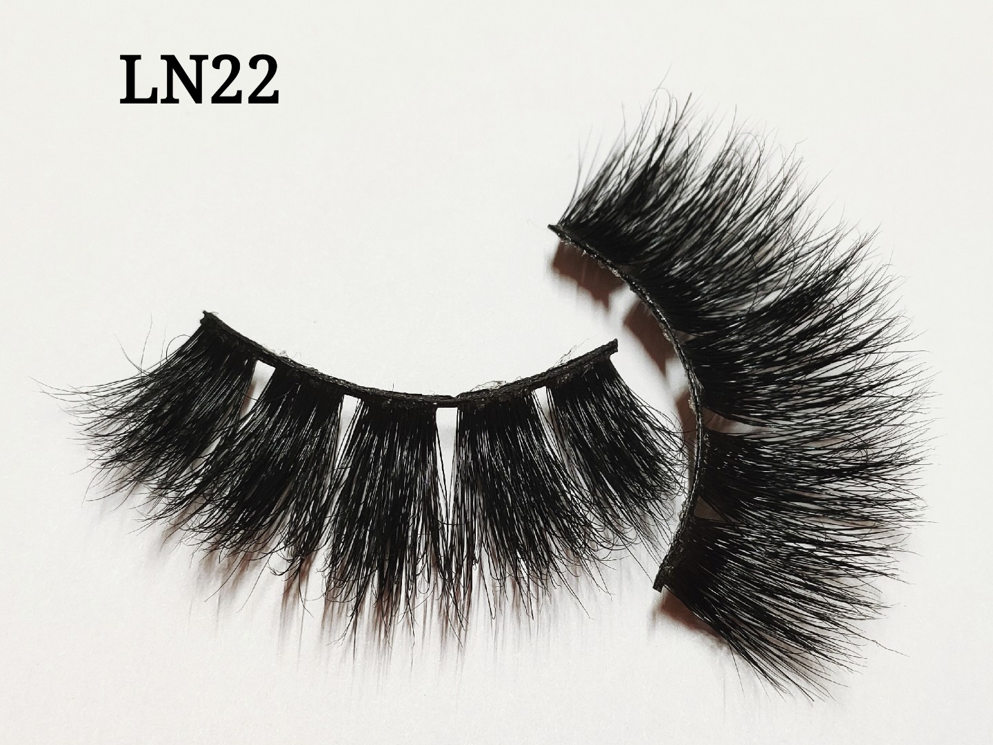 Effortless Beauty, Ethically Crafted – AcelifeBeauty Mink Lashes thumbnail