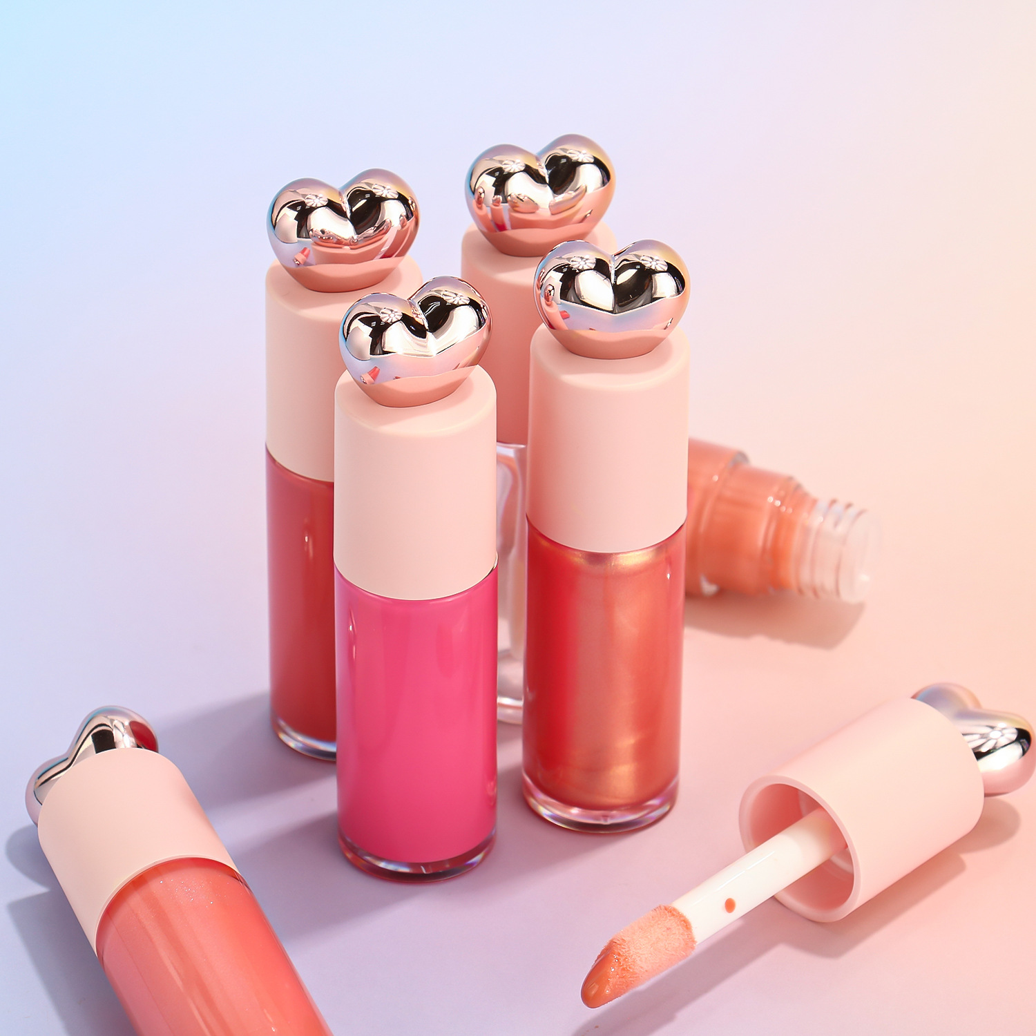 Heart-Shaped Lip Gloss - Plumping Lip Lacquer with XXL Applicator