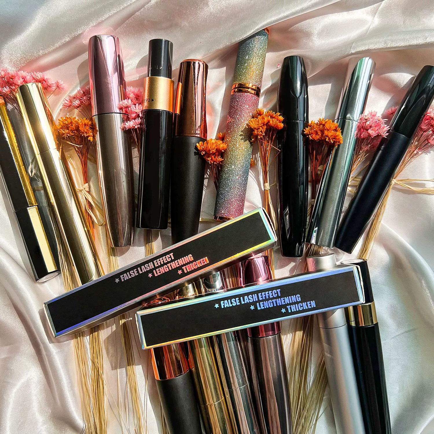 Lengthening & Volumizing Black Mascara - Custom Private Label Available