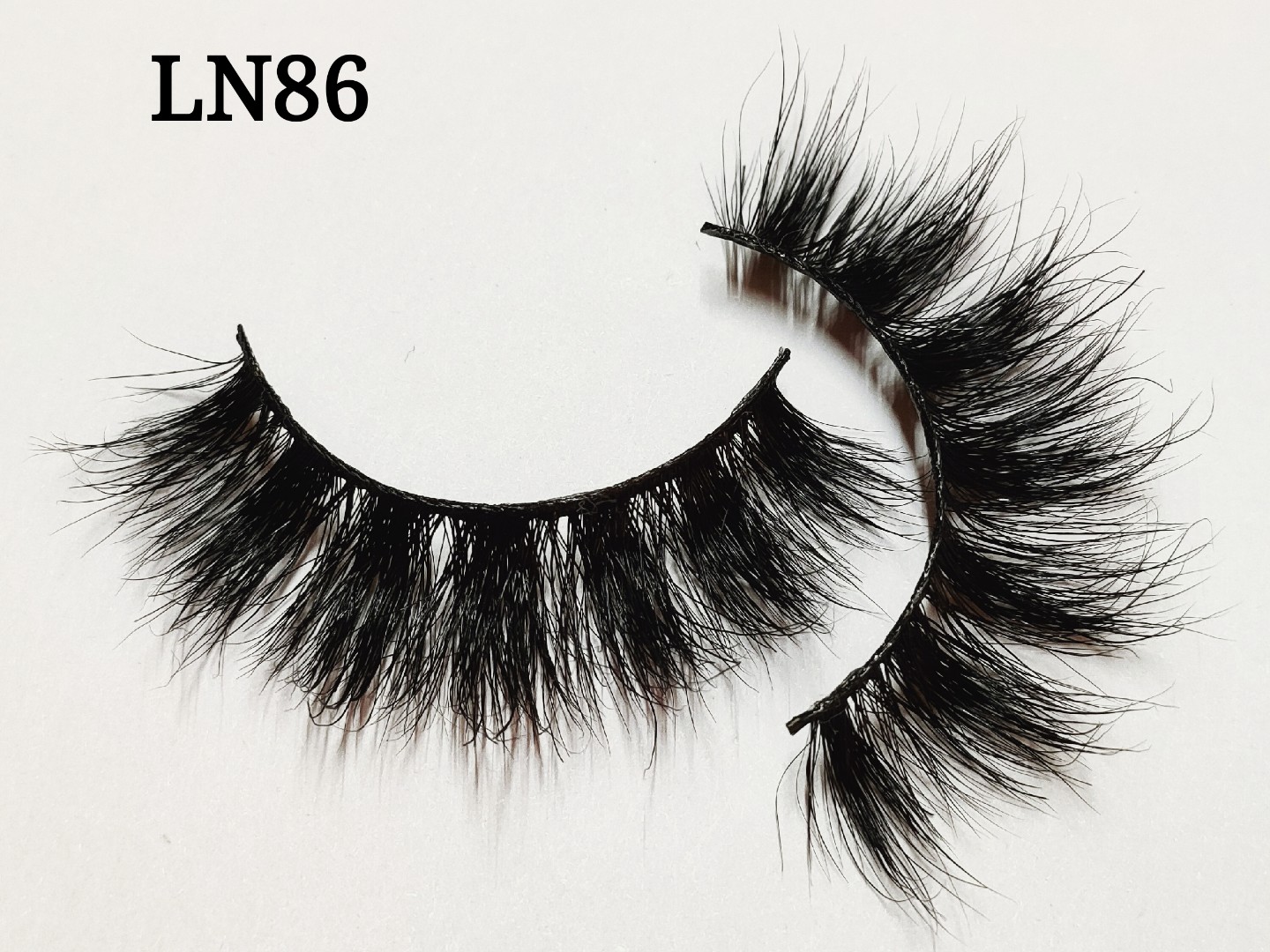 Professional Mink Eyelashes | Luxury Lash Collection | AcelifeBeauty thumbnail