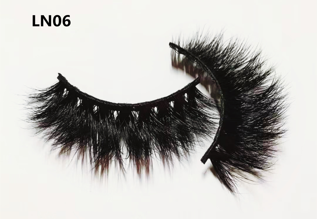 Wholesale & Retail Faux Mink Lashes – Lightweight, Natural Look | Private Label Customization thumbnail