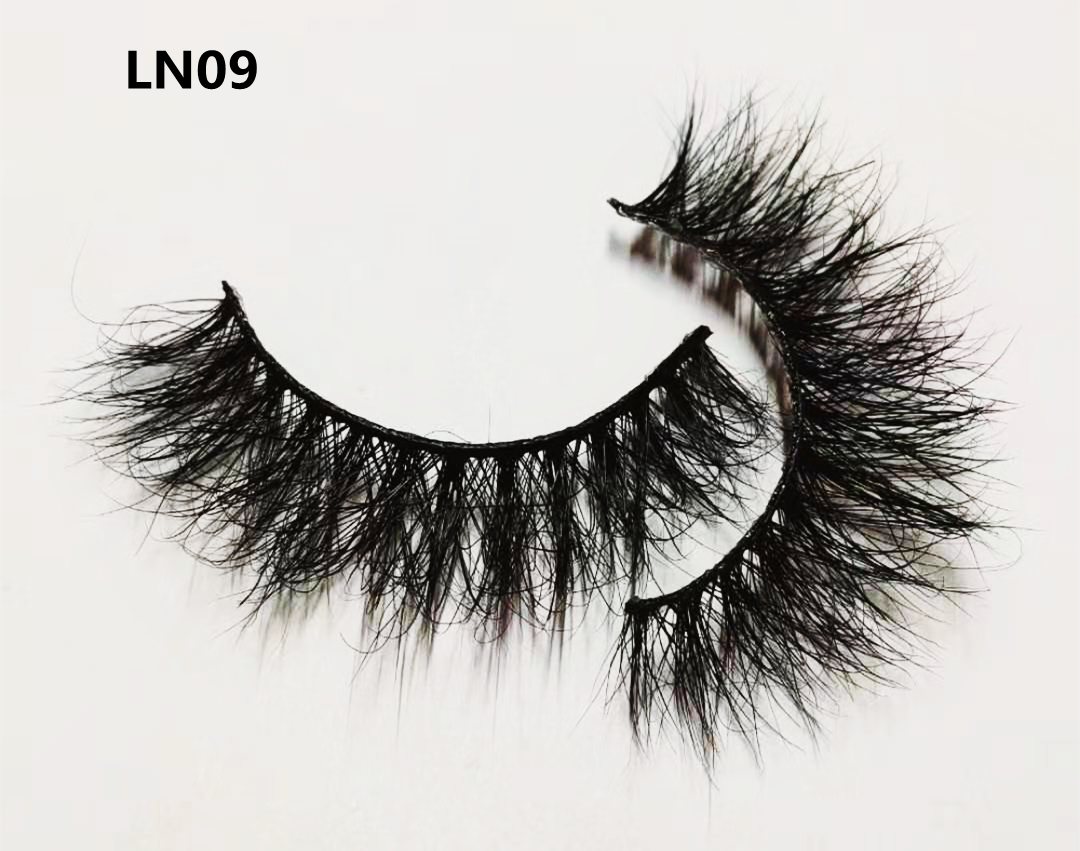 Wholesale & Retail Faux Mink Lashes – Lightweight, Natural Look | Private Label Customization thumbnail
